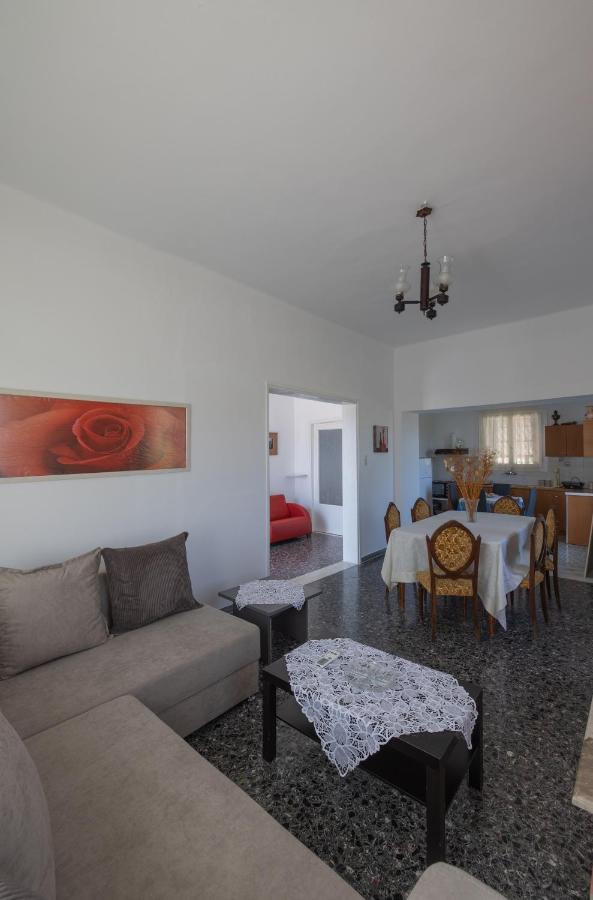 Classic Guesthouse Nafplion Екстер'єр фото